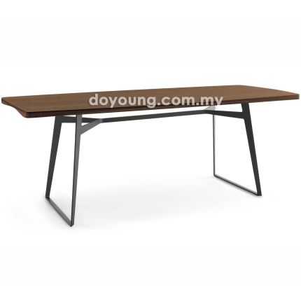 CLIPPER (160x90cm Veneer) Dining Table (replica)