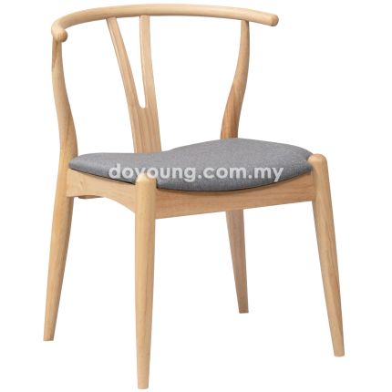 WISHBONE (Oak, Fabric) Armchair (replica)