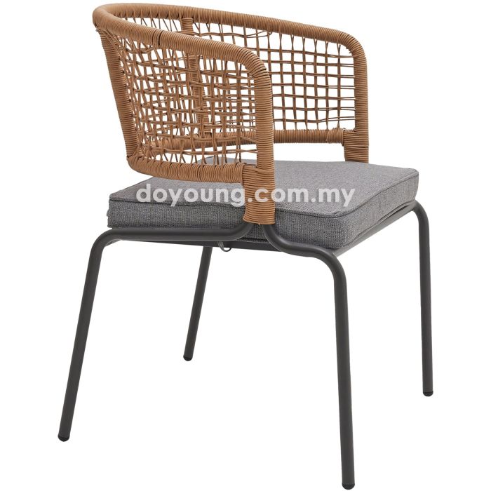 GLOVER (Aluminium, HDPE, Outdoor Foam) Outdoor Armchair*